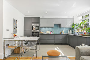 Photo 10- click for photo gallery